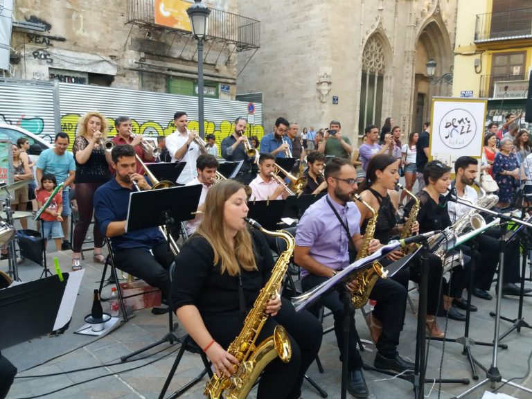 bigband plaza collado